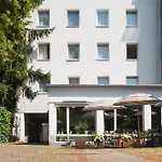 Dom-hotel Linec