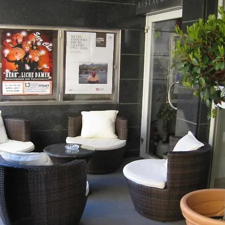 Dom-Hotel Otel Linz
