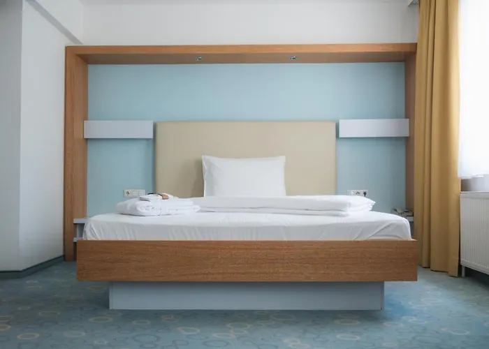 فندق Dom-hotel 4*